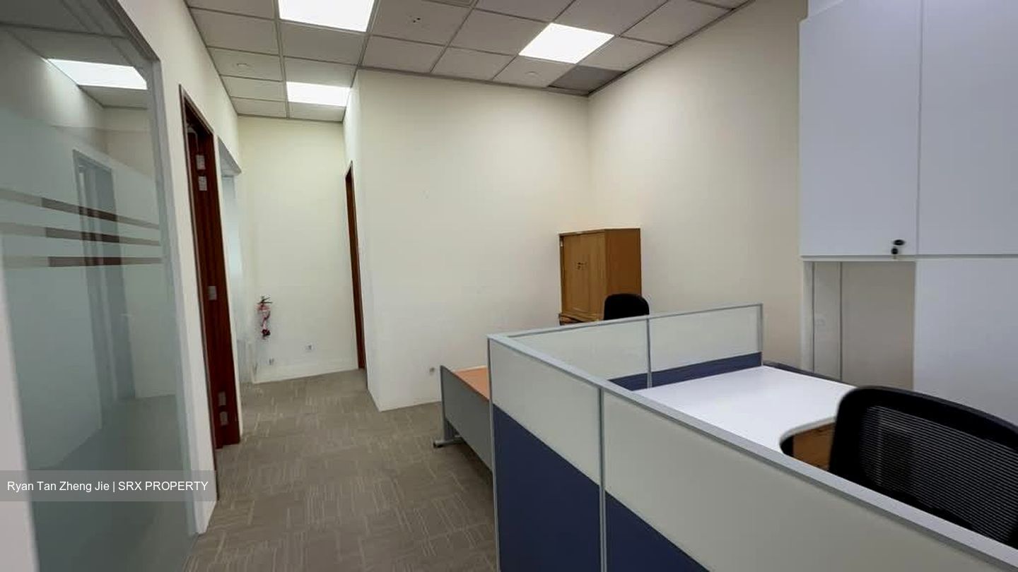 Alexandra Point (D5), Office #558998921